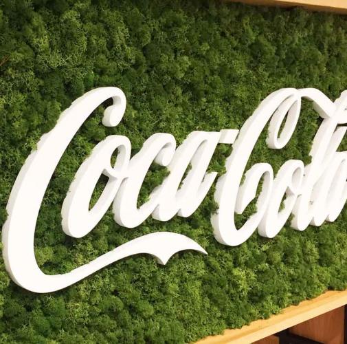 Zeleni-grafiti-ot-myh-za-Coca-Cola-4.jpg