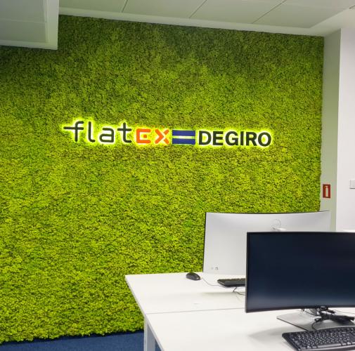 Degiro-MOSS-Logo-1.jpg