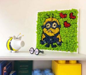 Scandinavian moss minion