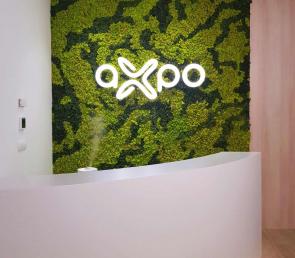 Green wall with 3D logo for AXPO