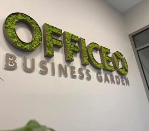 MOSS aluminium letters